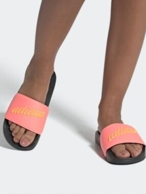 NWB Adidas Originals Adilette Comfort water Slides Women's